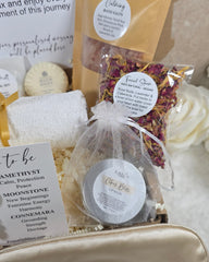 Pregnancy Care Package | Mum to Be Gift Box | New Mum Gift Set | Baby Shower Gift | Self Care Box for Expecting Mom | Pregnancy Pamper Kit